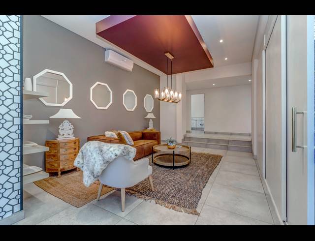 5 BEDROOM GOLF ESTATE FOR SALE IN STEYN CITY